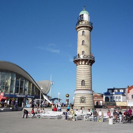 Sonnendeck, Direkt Am Leuchtturm Apartment Rostock Exterior foto